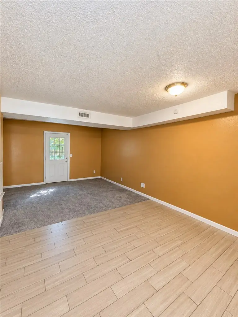 684-690 N Betty Jo Drive, Fayetteville, AR 72701 - #3