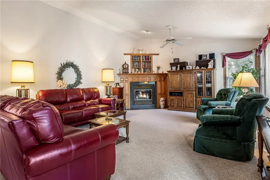 14 Singleton Drive, Bella Vista, AR 72715 - #3
