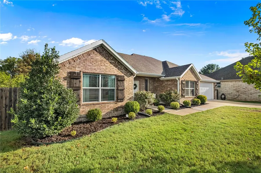 5812 W Mecklin Street, Fayetteville, AR 72704 - #2