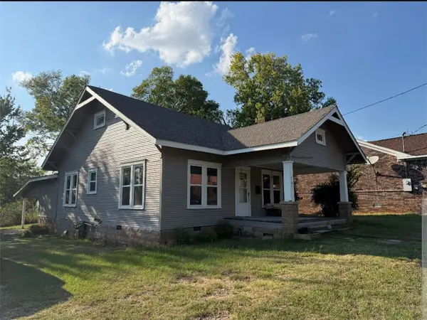 208 Cemetery Street, Clarksville, AR 72830