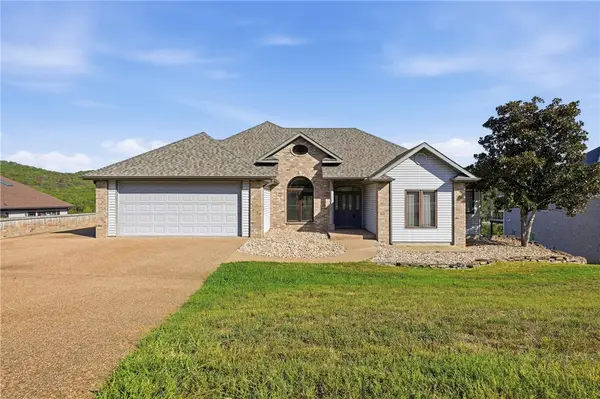 52 Bandy Drive, Holiday Island, AR 72631