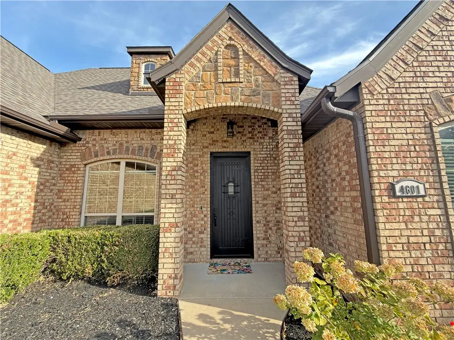 4601 W Pat Lee Parkway, Rogers, AR 72758 - #2