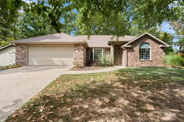 36 Eaton Circle, Bella Vista, AR 72715