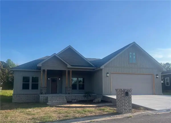 130 Gatehills Place, Hot Springs, AR 71913