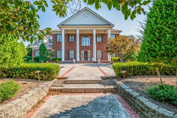 1 S Beau Chene Lane, Rogers, AR 72758