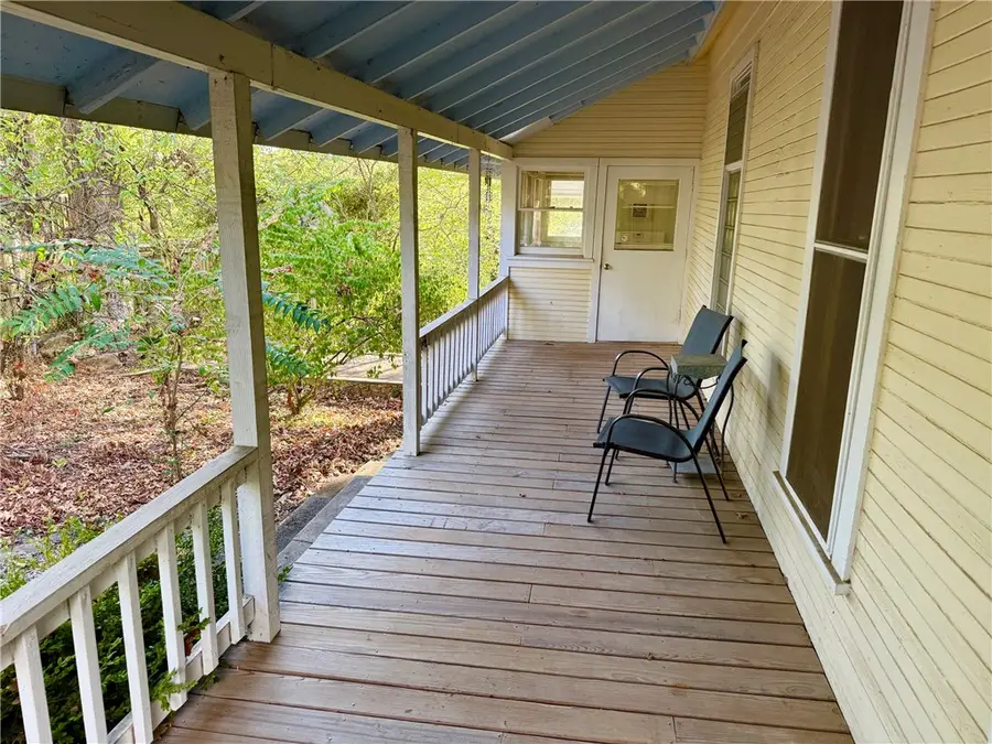44 Ridgeway Avenue, Eureka Springs, AR 72632 - #3