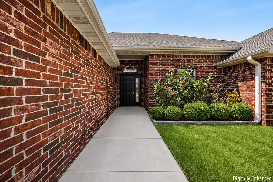 2881 N Bermuda Avenue, Fayetteville, AR 72704 - #3