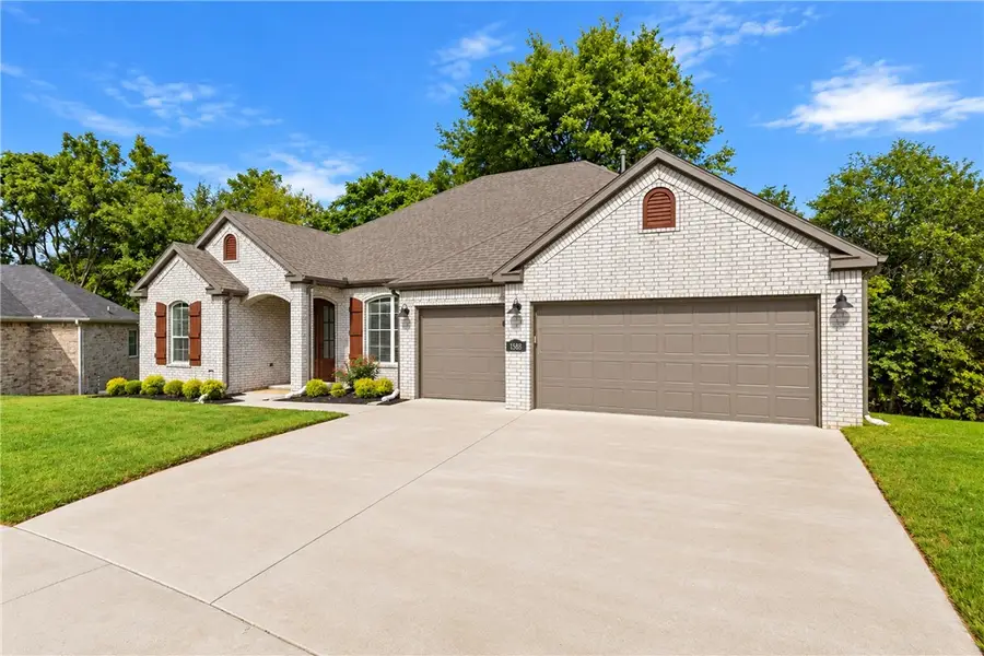 1588 N Dawes Street, Fayetteville, AR 72704 - #2