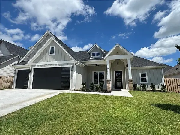 2714 Eris Avenue, Lowell, AR 72745