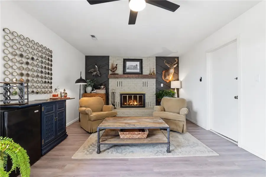 116 W 26th Circle, Fayetteville, AR 72701 - #3