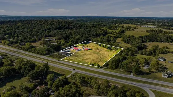22204 E Hwy 412, Springdale, AR 72764