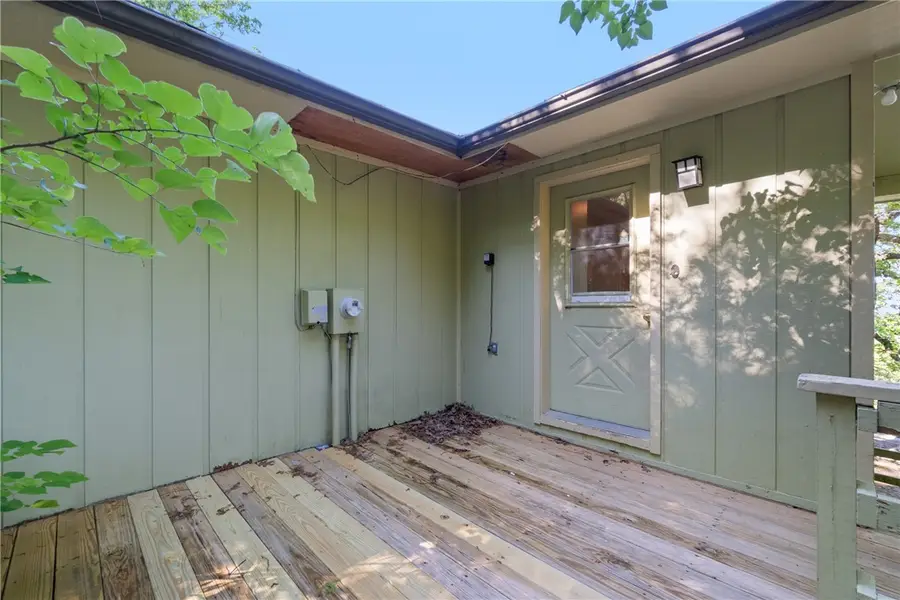34 Leatherwood Drive, Holiday Island, AR 72631 - #3