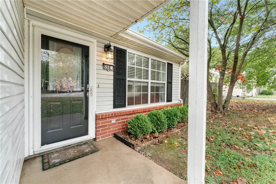 556 E Mimosa Lane, Fayetteville, AR 72703 - #2