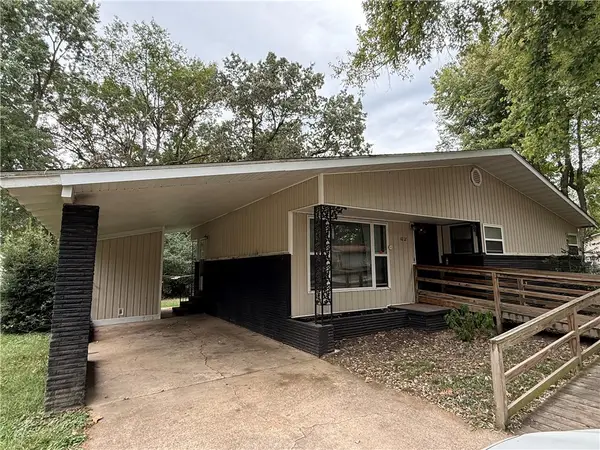 1002 Rogers Avenue, Harrison, AR 72601