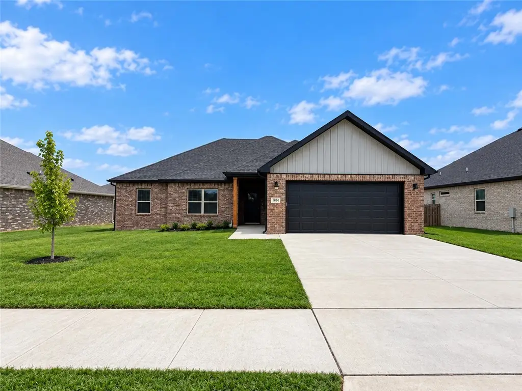 1036 Parker Lane, Pea Ridge, AR 72751 - #1