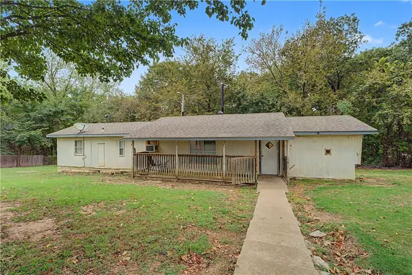 1546 Liberty Avenue, Tontitown, AR 72762