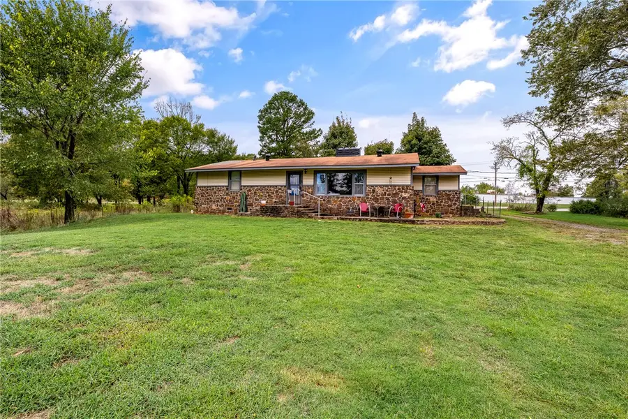 10716 N Highway 71, Mountainburg, AR 72946 - #2