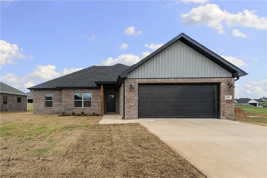 1101 Cook Street, Pea Ridge, AR 72751 - #1