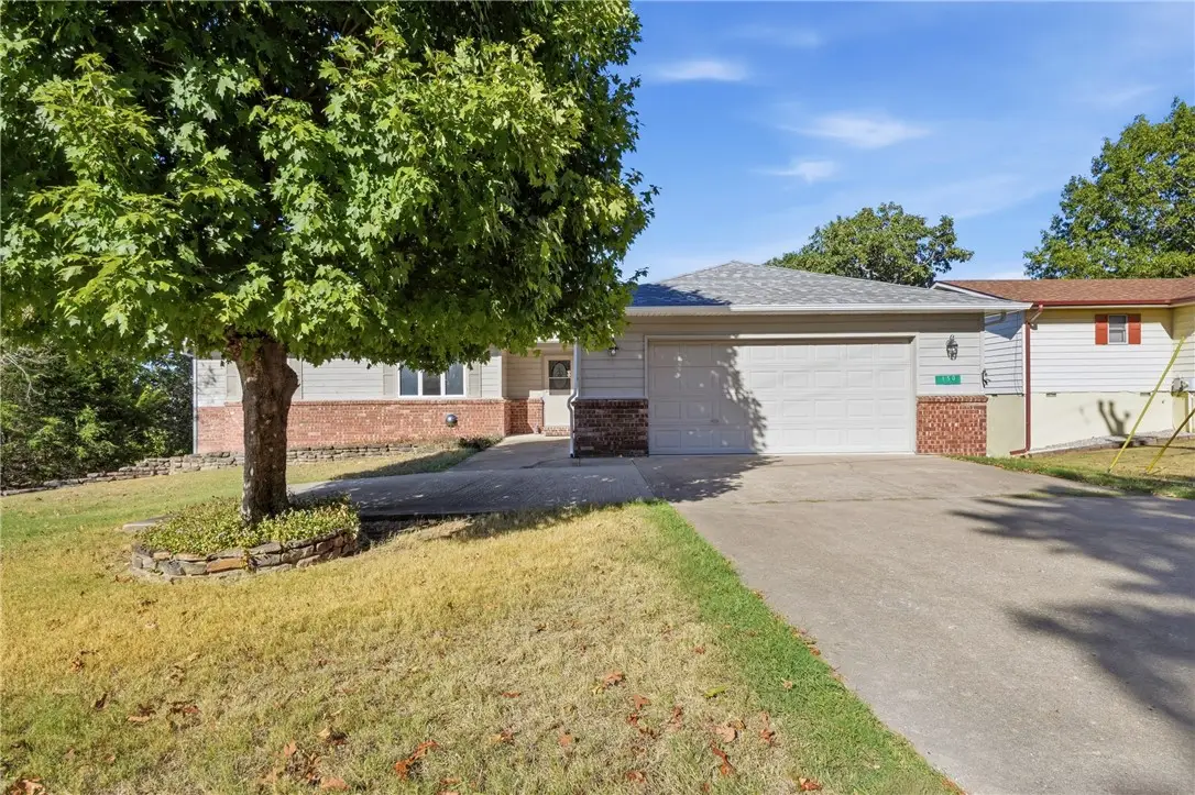 150 Holiday Island Drive, Holiday Island, AR 72631 - #1