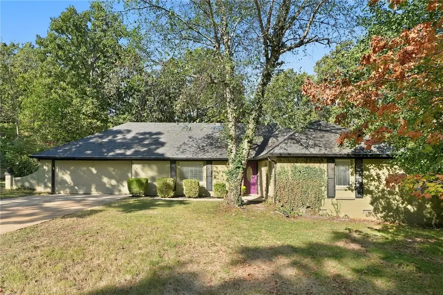 939 E Oaks Manor Drive, Fayetteville, AR 72703 - #2
