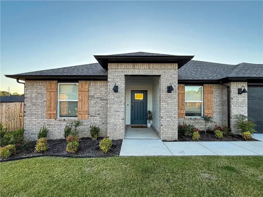 824 Picard Avenue, Lowell, AR 72745 - #3