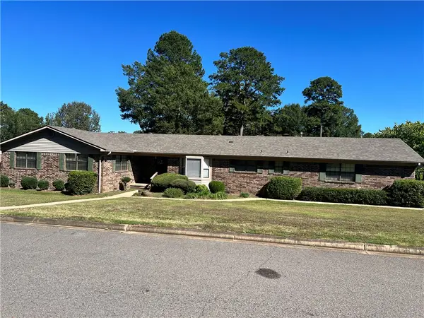 205 Wisteria Court, Russellville, AR 72801