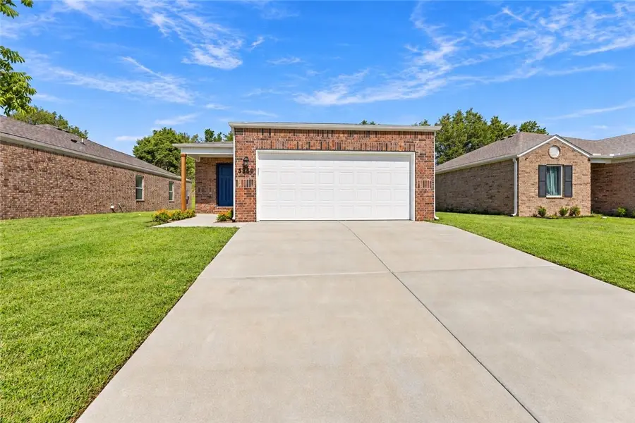 5560 Keystone Avenue, Springdale, AR 72764 - #3