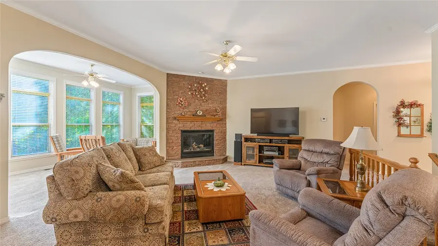 4 Hopeman Lane, Bella Vista, AR 72715 - #3