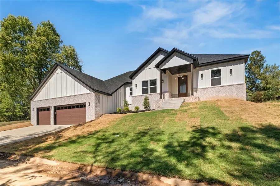 18044 Broadview Drive, Springdale, AR 72764 - #2