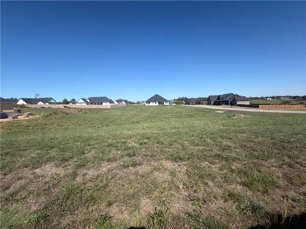 3110 Cambridge Street, Bentonville, AR 72713