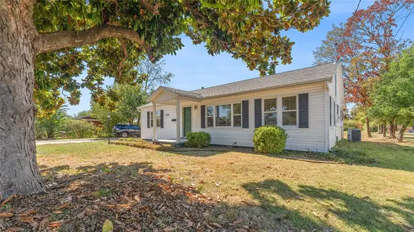 305 S Dixieland Road, Rogers, AR 72758