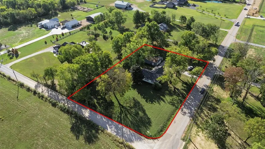 9218 Morning Star Road, Bentonville, AR 72713 - #3