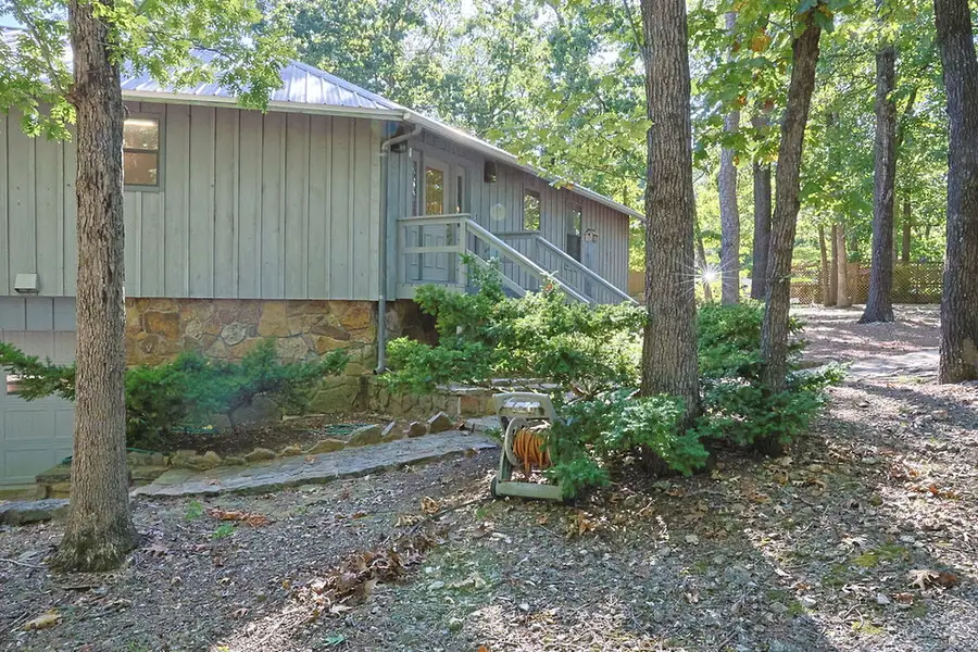 321 Hummingbird Lane, Eureka Springs, AR 72632 - #2