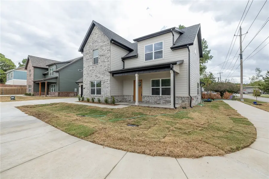 325 W Pear Street, Fayetteville, AR 72703 - #3