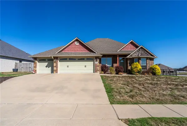 1150 Cannon Drive, Prairie Grove, AR 72753