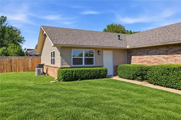 1816 & 1818 S 14th Street, Rogers, AR 72758
