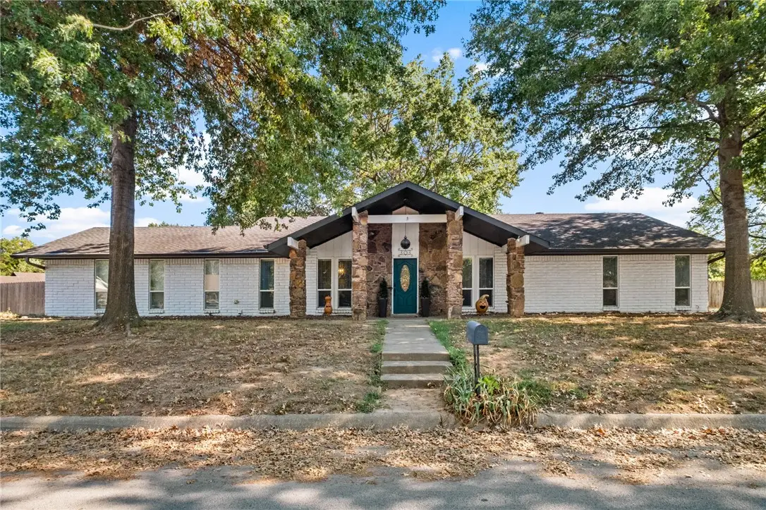 303 N Turtle Creek Drive, Rogers, AR 72756 - #1