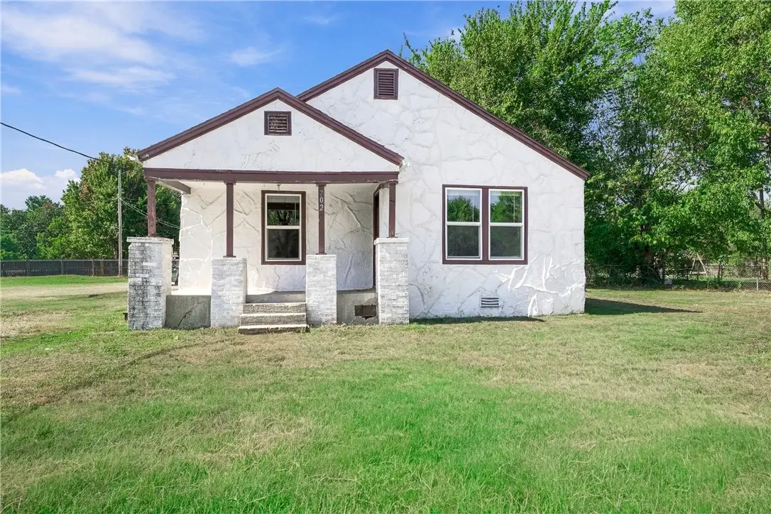 702 N Kansas Street, Springdale, AR 72764 - #1