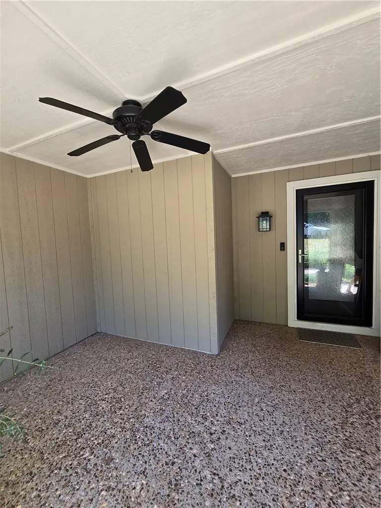 5 Winters Drive, Bella Vista, AR 72714 - #3