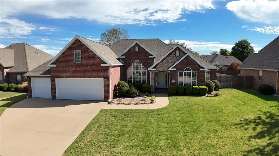 1218 NE Waverly, Bentonville, AR 72712 - #2