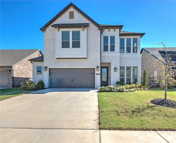 3001 S 14th Place, Rogers, AR 72758