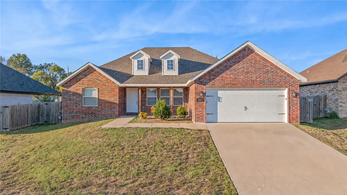 803 W Jillian Street, Siloam Springs, AR 72761 - #1