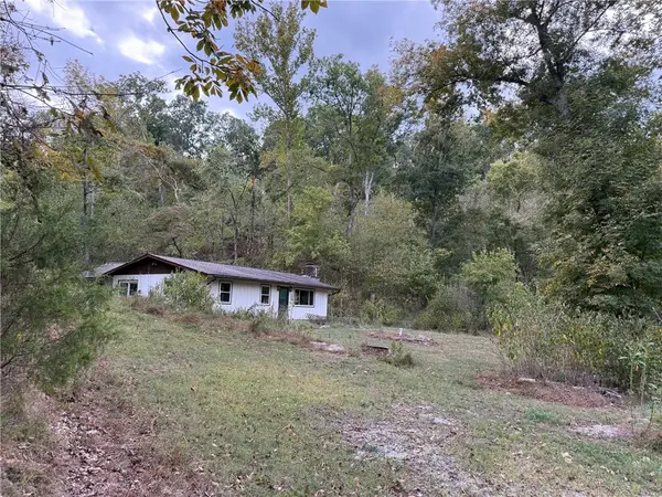 1506 W Brush Crk Road, Little Flock, AR 72762