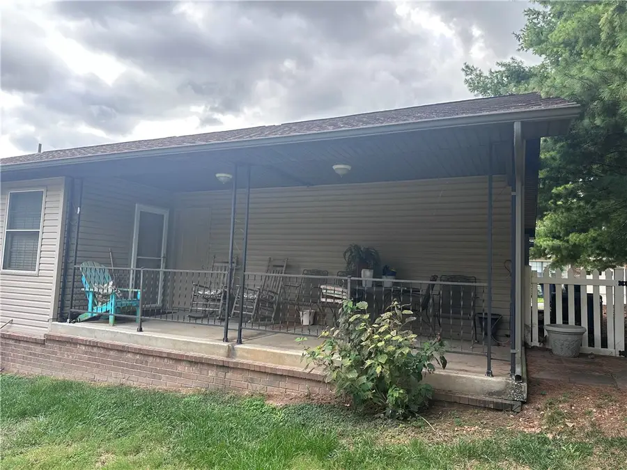 1723 White Oak Drive, Harrison, AR 72601 - #2