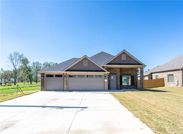 841 S Mitchell Avenue, Lincoln, AR 72744