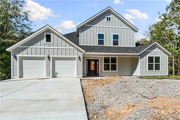 9 Glasgow Drive, Bella Vista, AR 72715