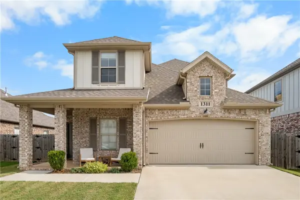 1311 Fifth Avenue, Lowell, AR 72745