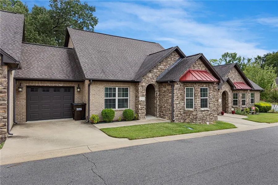 213 Cobblestone Court, Russellville, AR 72801 - #2