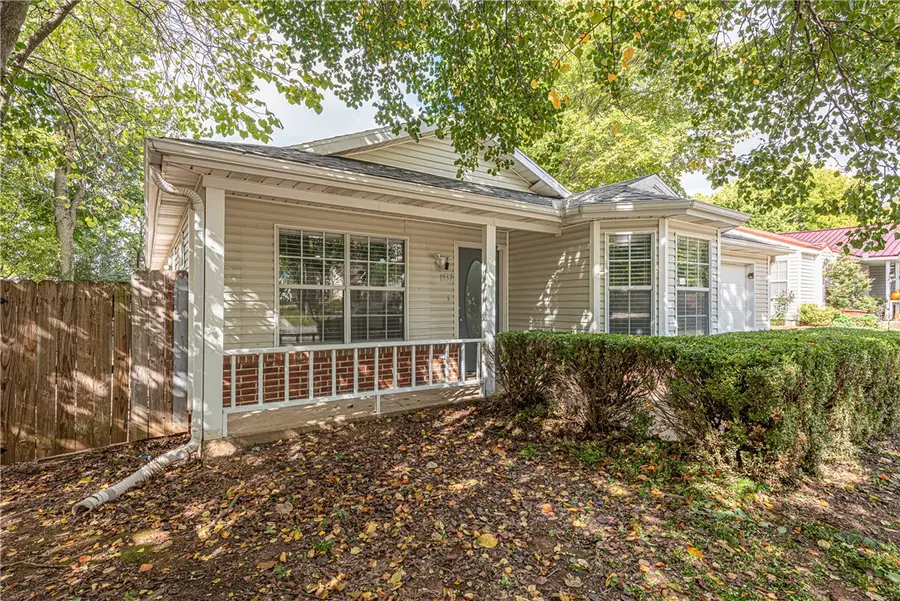 1537 N Timberline Drive, Fayetteville, AR 72704 - #2