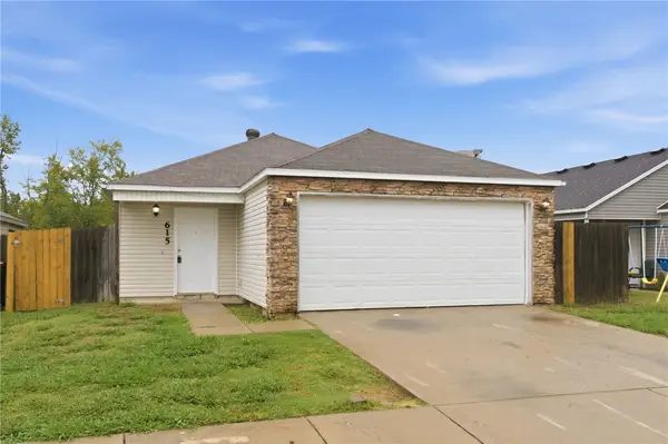 615 Cascade Circle, Springdale, AR 72764